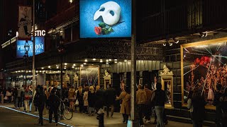 On Stage Presents The Phantom of the Opera: The Final Curtain