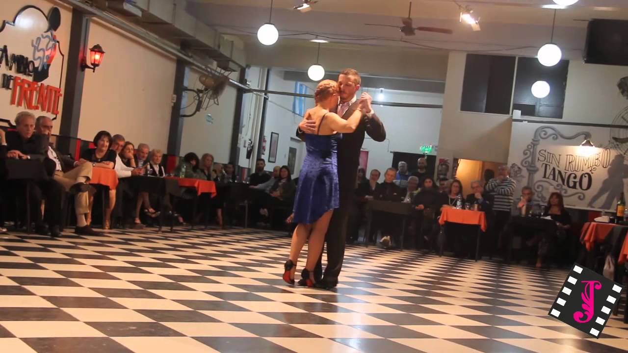 Video thumbnail for CRISTINA DIACONO E IGNACIO GIANNINI en el Sin Rumbo 03/03