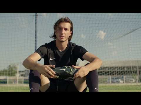 Ivan Šunjić u video recenziji NIKE Tiempo VII kopački