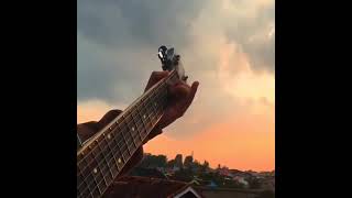 Download lagu story wa cover lagu 30detik || status wa main gitar cewe mp3