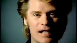 Daryl Hall &amp; John Oates - Say It Isn't So ORIGINAL MUSIC VIDEO (1983)