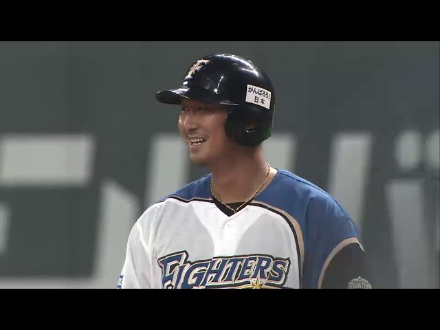 1回裏 ファイターズ中田 4番の仕事をきっちりと果たす先制タイムリー!! 塁上で笑顔がはじけた!! 2014/5/16 F-M