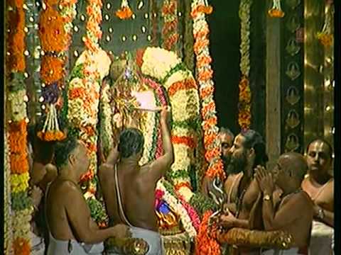 Govinda Namam [Full Song] - Sri Venkatesham Manase Smarami
