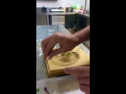 Una nuova concezione di brodo di cappone