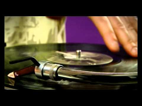 Matteo feat Lora & Loredana - Lovaman TETA