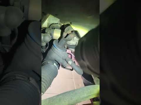 how to change power steering rack on infiniti fx35 fx45, M35