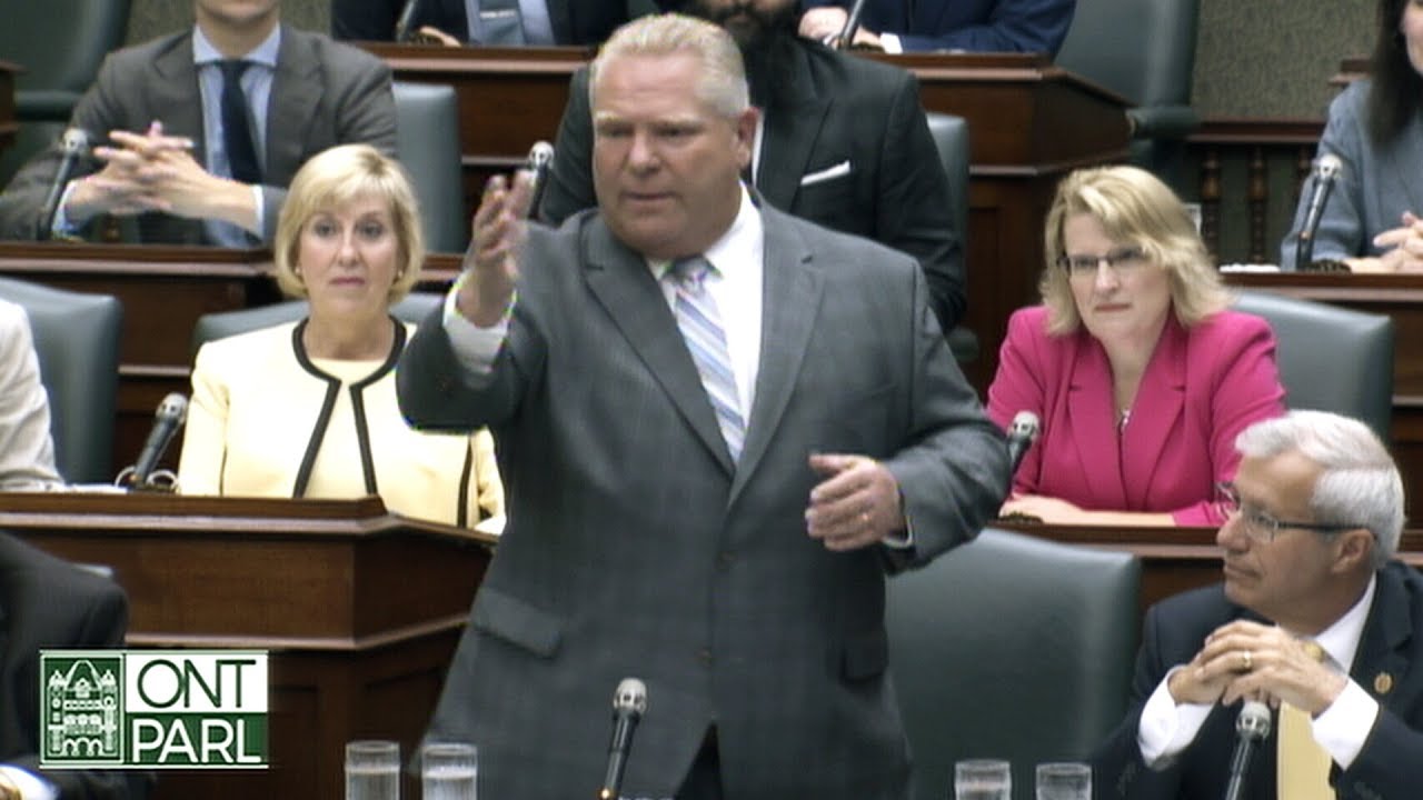 Doug Ford, Andrea Horwath debate changes to Toronto city council