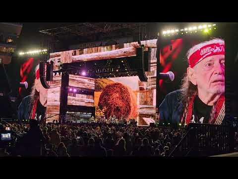 Willie Nelson at Farm Aid ~Everything is Bullshit, 9/20/25, Minneapolis MN 