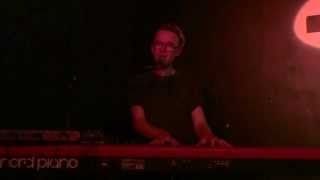 Douglas Dare - London&#39;s Rose (HD) Live In Paris 2014