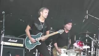 Up! Fest 2016 - Honeymoon Suite &quot;Bad Attitude&quot; live at Wabamun Lake June 26, 2016