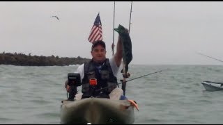 preview picture of video 'Kayak Fishing - Channel Islands Break Wall • Fisheye Channel'