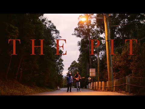 PITCHY - THE PIT (feat. Brendan Moon)