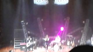 Room 94 - Kiss Me Like You Mean it!