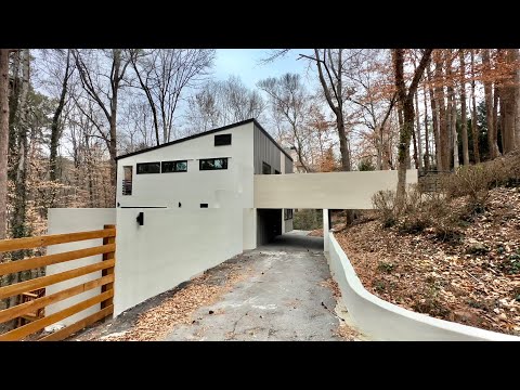 Step Inside This Stunning $1.6 Million Contemporary Atlanta Mansion!