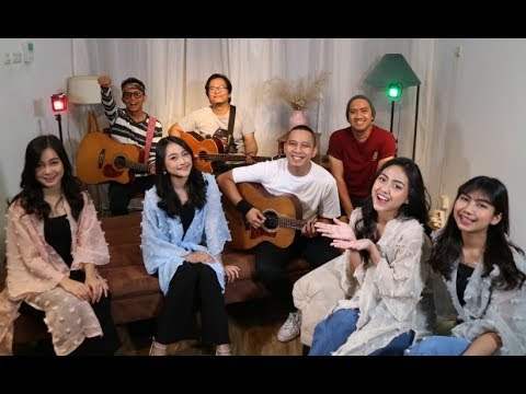 The Rain & JKT48 Acoustic - Terlatih Patah Hati (Live) | NYORE BARENG THE RAIN, Eps. 14