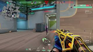 Spotlight Clip