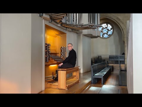 Kay Johannsen plays Bach, Prelude (Toccata) and Fugue E major BWV 566