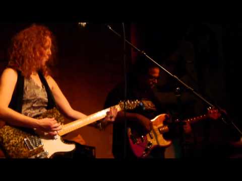 Kirsten Thien - Blues Garage - 14.11.2013