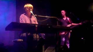 Crowded House-Elephants-Live-Enmore-March 2010