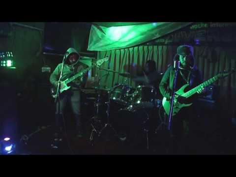 Arcás X 6 - Live Entre 2 bar