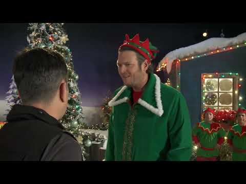 Blake Shelton - Not-So-Family Christmas (Opening Skit)