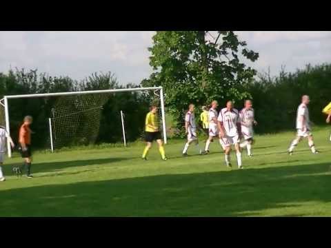 skrot meczu lzs kujakowice   bąkow wiosna 2013