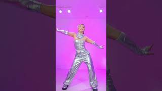 Download lagu [MIRRORED] LISA - ROCKSTAR dance cover 🤘❤️‍🔥 (based on the MV)  #LISA #ROCKSTAR #kpop #shorts mp3