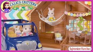 Calico Critters Sylvanian Families Lakeside Lodge Gift Set w