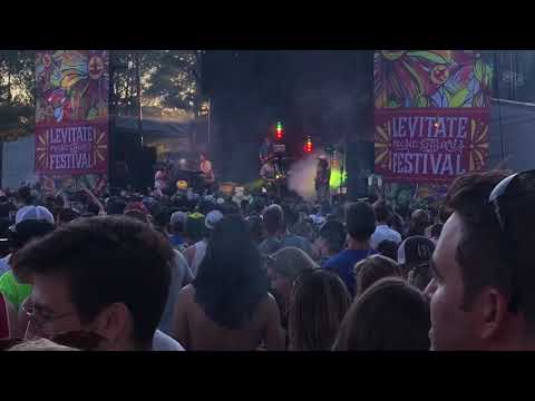 Stick Figure @ Levitate Music Festival  7-7-18.  Smokin Love
