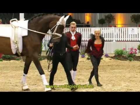 Pia ENGELBERTY & Torben JACOBS - GER - CVIO Verden 2015 - Pas de Deux - 02