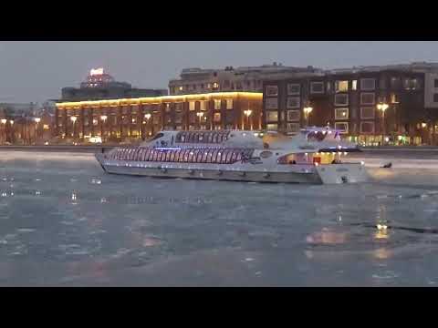 #roaming #walking #streets Roaming pelas ruas de Moscou: Rua Bolshaya Yakimanka