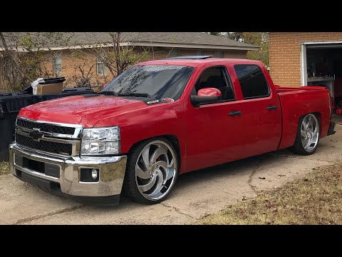 NEW WHEELS ON TRUCK PLUS UPDATE 7/11 DROP SILVERADO 24 INCH STRADA WHEELS