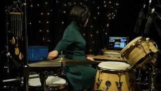 Glasser - Forge (Live on KEXP)