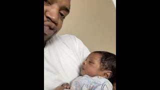 Scrappy Feeds His Newborn Son With Shakira During Daddy Duty! 🍼