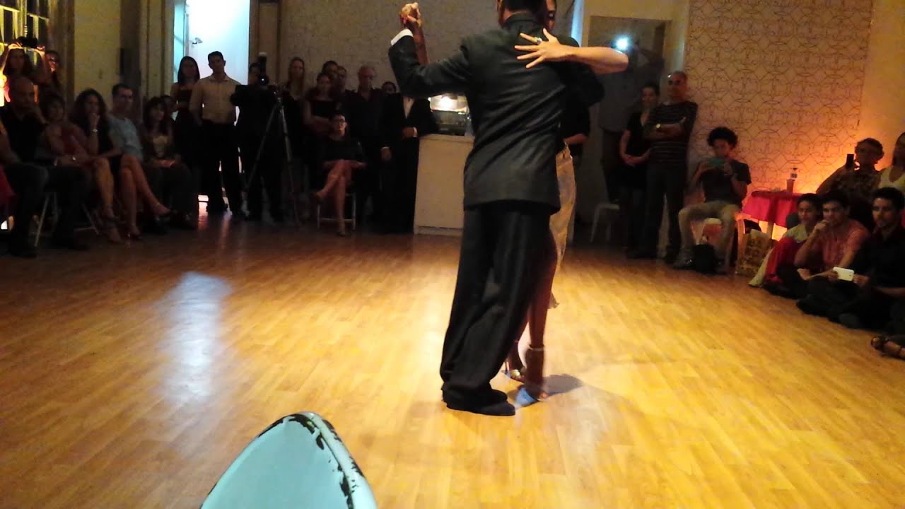 Sebastian Achaval y Roxana Suarez 1x4 RJ