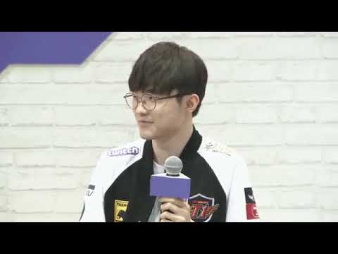 Faker does Finger Heart _ LL Stylish Shows His Gir