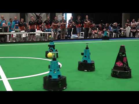 WC RoboCup Bordeaux 2023 - MSL Final - Tech United vs. Falcons