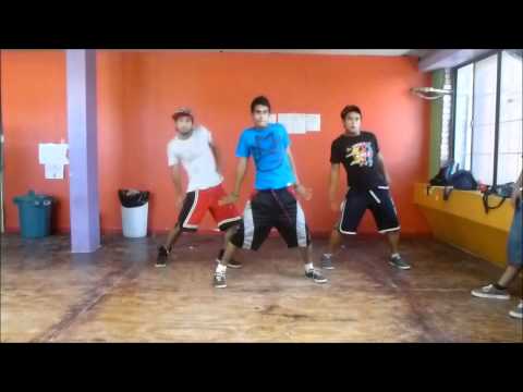 Showgirl - London Luna F|C