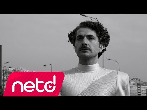 Dört Günlük Bir Şey - Hakan Bahar