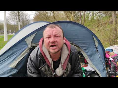 1_HGW Obdachloser am 15.04.2023 in der Nacht stark mißhandelt und Großteil seiner Sachen angezündet!