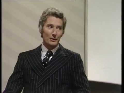 The Fall and Rise of Reginald Perrin - S02E07 - Extreme Solution