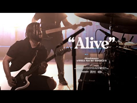 Alive | Mauro Henrique