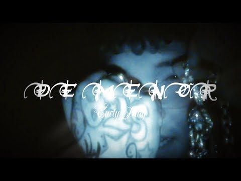 Curly King - De Menor (feat. @yayoonthebeat)