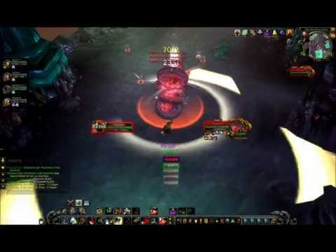 WoW PVE: Tauren Prot Warrior tanking Corborus in the Stonecore + Strategy guide