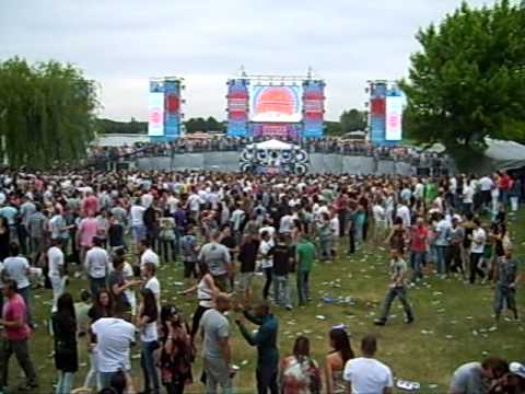 Baggi Begovic @ Housequake