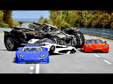 Batmobile vs Hypercars at Le Mans 24h Circuit