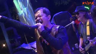 Download lagu GARIS GARIS BINTANG - KAISAR ( Vokalis asli ) Live mp3