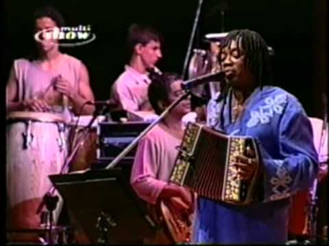 MIlton Nascimento e Gilberto Gil - Duas Sanfonas ao vivo 2001.