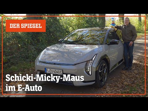 Video Thumbnail: Wir drehen eine Runde: Kia EV4 – Schicki-Micky-Maus im E-Auto | DER SPIEGEL