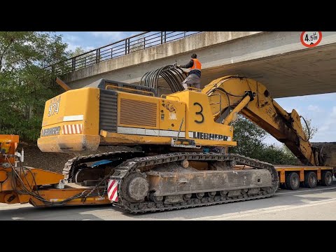 Liebherr R 974 Excavator: Power and Precision in Overburden Loading